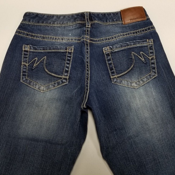 girl in cutoff denim shorts